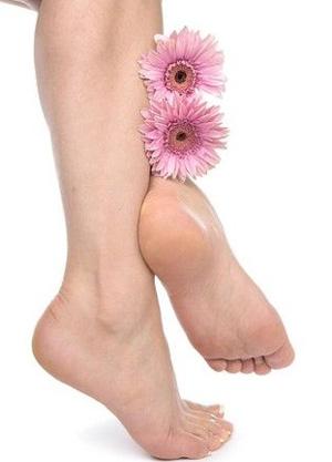 产后两个月脚后跟疼能治愈吗,产后脚后跟疼怎么治才能除根