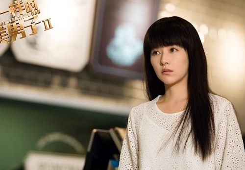 一人分饰两角男演员,一人分饰两角男明星