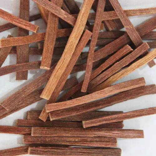 红松木材的密度和硬度对照表,100种木材硬度对照表榉木