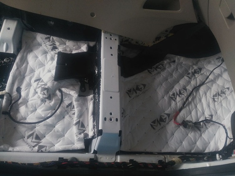 奇瑞汽车瑞虎9音响改装,连云港奇瑞瑞虎音响改装