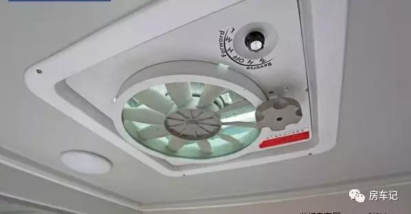 凯伦宾威大通c型房车评测,福特新世代凯伦宾威b型房车