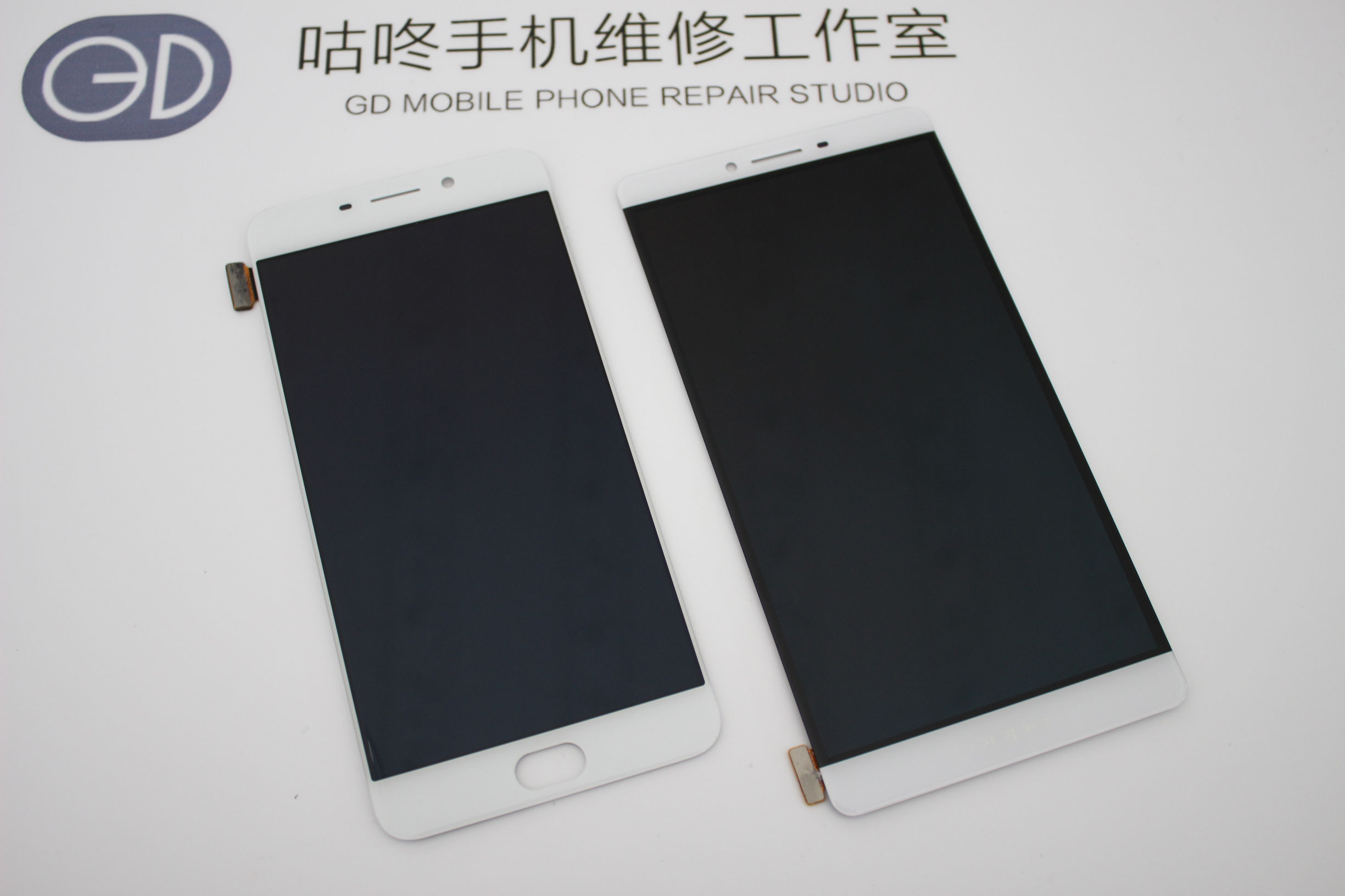 手机维修店手机屏幕更换注意什么,手机维修店不给换自带外屏的原因