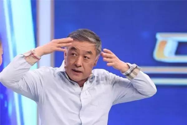 毕业于上戏，影剧音三栖发展，亦正亦邪，被誉为天下第一太监