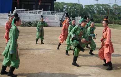 清明节祭祀踏青活动方案,清明节不仅是祭祀更是感恩