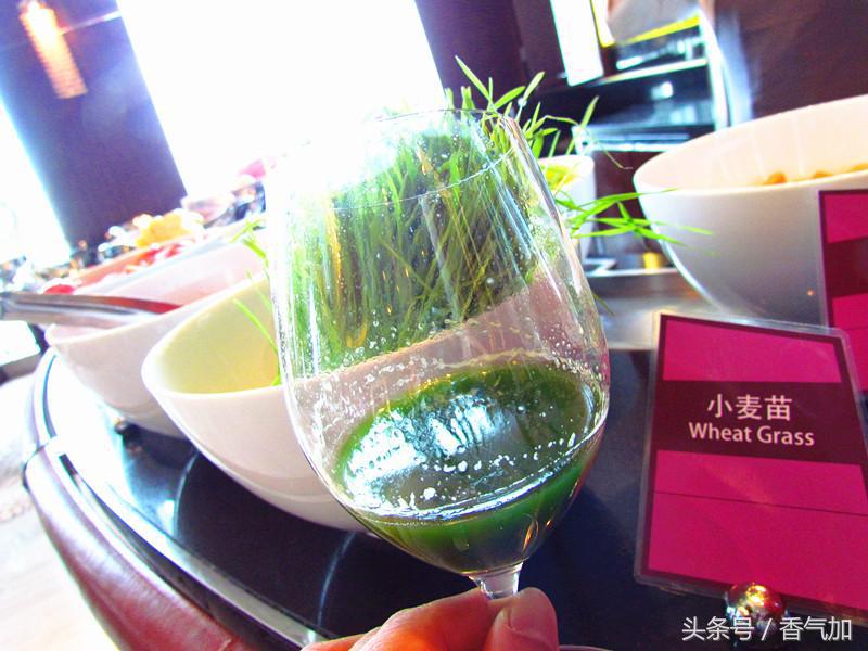 早餐多样化餐厅,77层高空餐厅