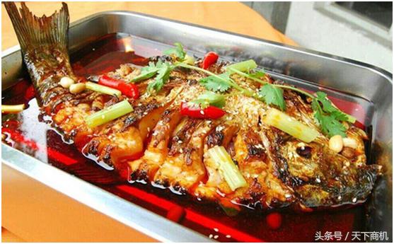 活鱼现烤看得见的新鲜才放心烤鱼,特色烤鱼活鱼现烤