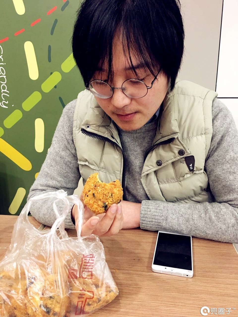 詹记推出网红新品肉松小贝，美食达人亲测好吃，一波排队要来了