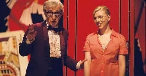 黑寡妇穿什么衣服,黑寡妇穿什么衣服好