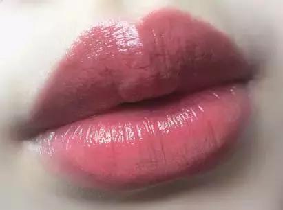 种草秋冬必备滋润口红,种草一款好用的唇膏