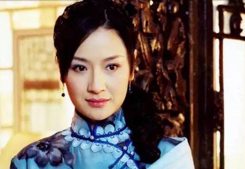 金粉世家经典八姐片段,金粉世家大哥和八妹的画面