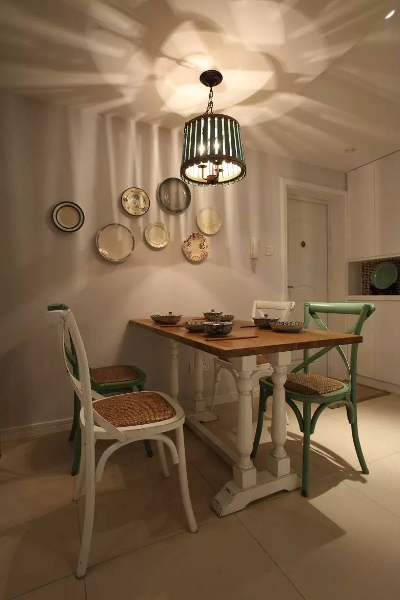 餐桌可以对着入户门吗,入户门对着餐桌如何装修