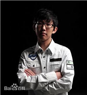 玩lol的人没有兴趣,lol不杀他不就是不尊重游戏吗