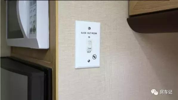 瑞莱克斯拖挂房车配置表,江苏瑞莱克斯拖挂房车