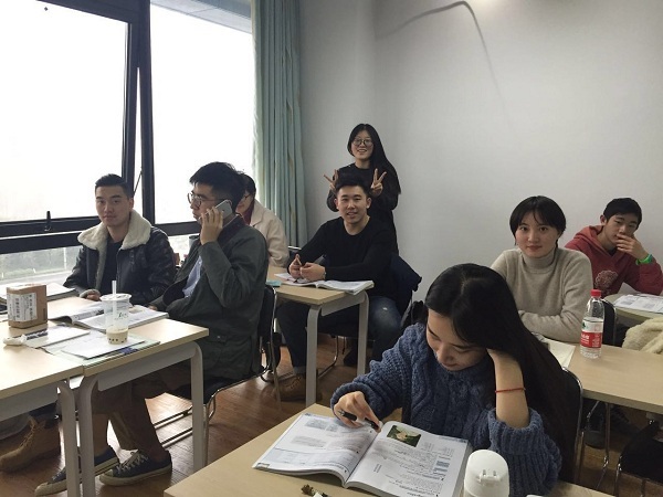 西诺教育第一届短视频,西诺教育德语班