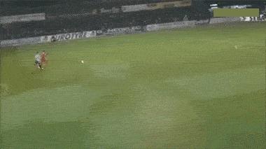 爆笑GIF图片,搞笑gif趣图乒乓球新打法