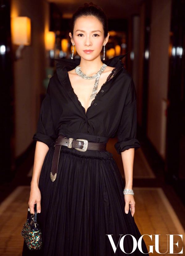 赵薇周迅章子怡红毯,赵薇章子怡百花奖同台不互动