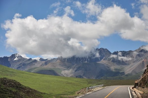 川藏线包车哪里找司机,四平川藏线自驾游包车