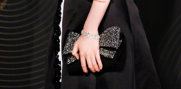 赵薇周迅章子怡红毯,赵薇章子怡百花奖同台不互动