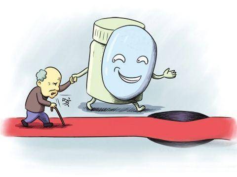 嘴甜、假专家、装孙子，老人是如何被保健品推销“套路”的？