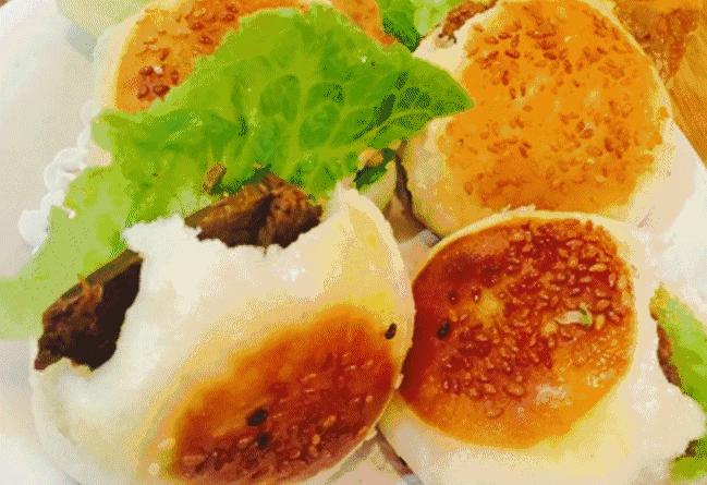 表说偶们不够洋气！但好吃呀！撸起袖子吃中华百年历史的汉堡！