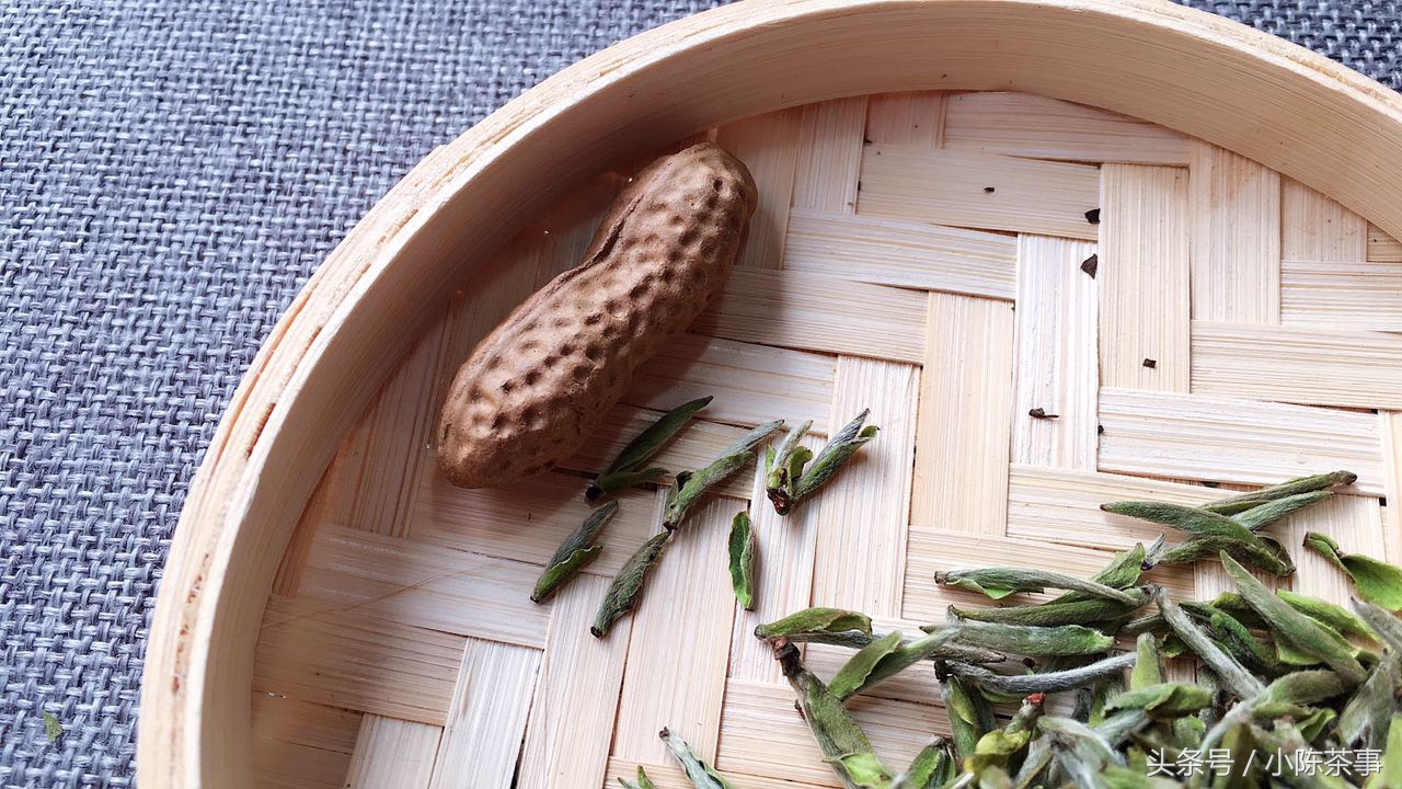 白茶新茶饼怎么收藏比较好,白茶生茶熟茶收藏方法