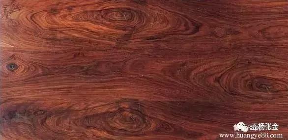 黄花梨手串鉴别真假只需3秒,鉴别黄花梨木最简单方法如下