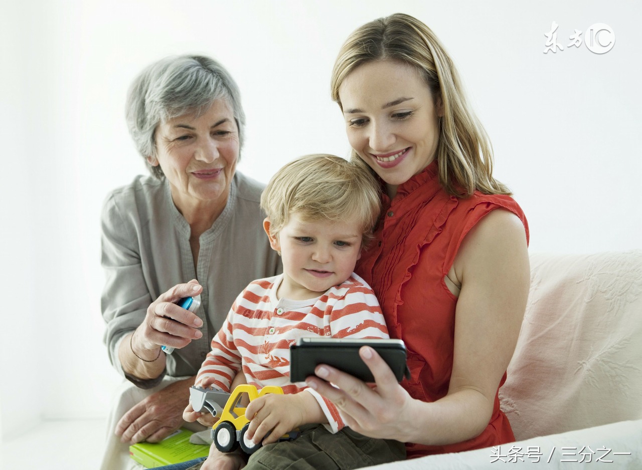 如何帮助孩子正确使用电子产品,如何引导孩子使用电子产品学习