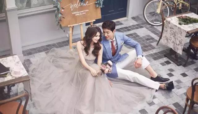 拍婚纱照的姿势造型怎么摆好看,拍摄婚纱照姿势的正确方法