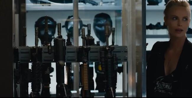 速8超级坦克视频,速8电磁脉冲武器