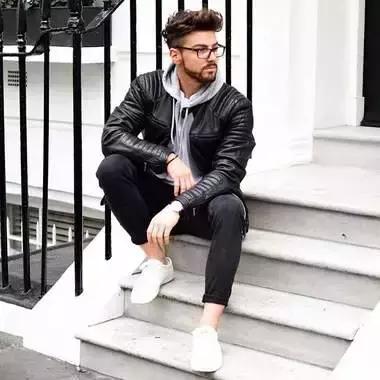 小more说：在英国的同学看过来，你的代购生涯可以开始了~