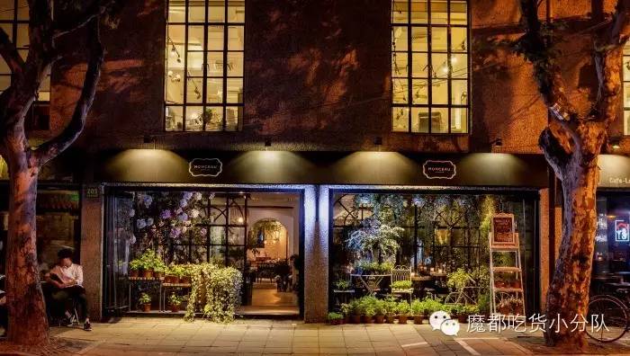 情人节应该带女朋友去哪里玩,情人节带女友去哪里玩比较好