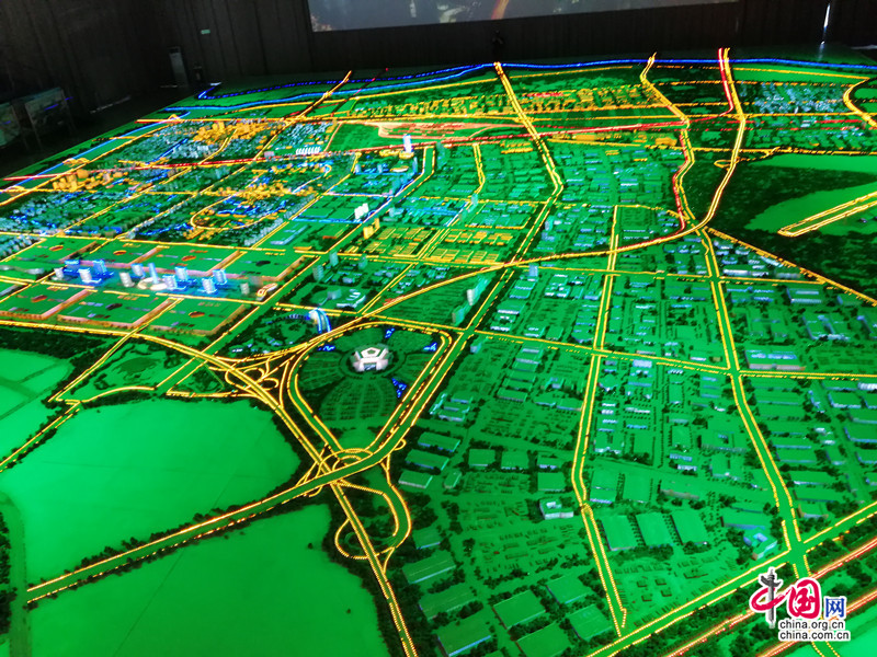 西安国际港这台电脑有啥不一样？新丝路新思路
