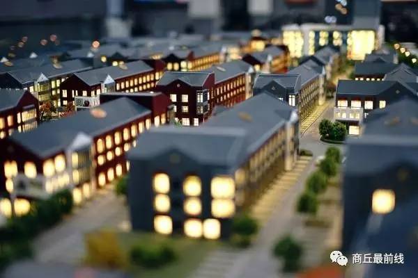 我叫商丘,这是我的最新简历,请多关照!