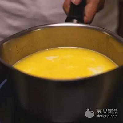 斑斓奶油泡芙,淡奶黑糖珍珠泡芙