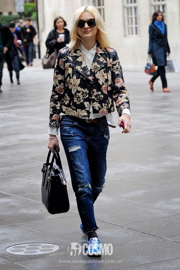 买什么连衣裙又便宜又有高级感,买什么品牌连衣裙