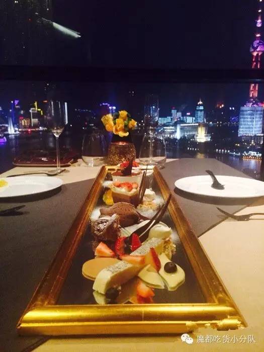 情人节应该带女朋友去哪里玩,情人节带女友去哪里玩比较好