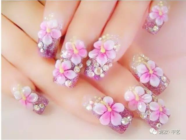 美甲以后指甲伤了怎么简单处理,美甲刚做整片就掉了怎么补救