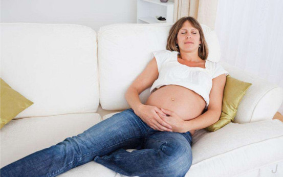 孕期会阴水肿顺产痛吗,孕晚期会阴肿胀疼怎么回事