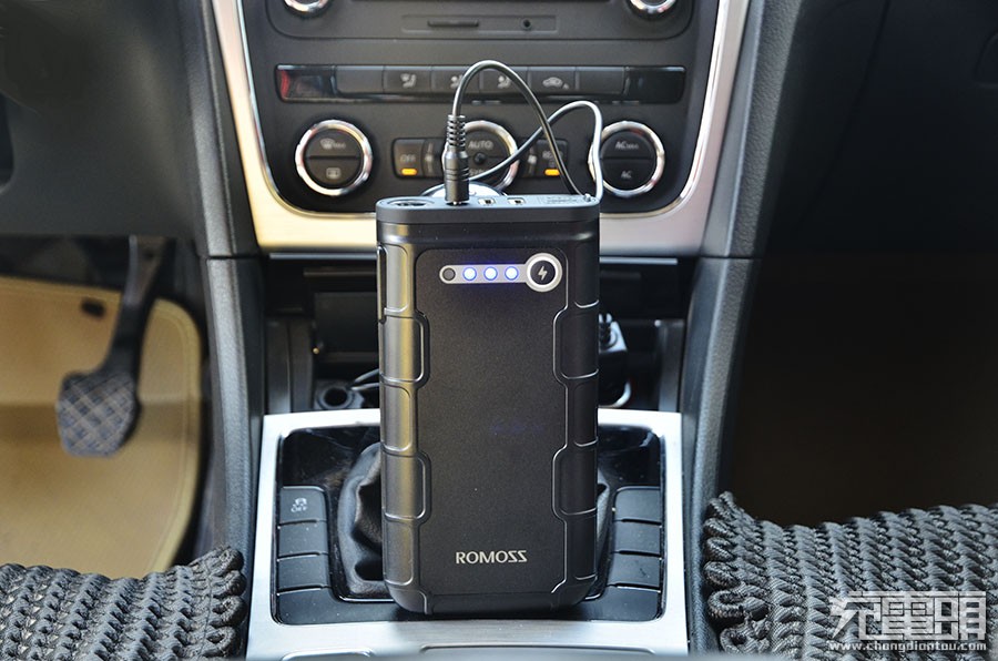 黑匣子什么时候启动,黑匣子只能坠海才能启动吗