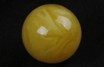 琥珀蜜蜡鉴定最简单的方法,琥珀蜜蜡的鉴定方法有哪些种类