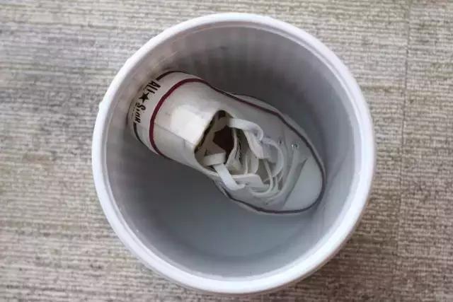 小白鞋的清洁妙招擦鞋神器,小白鞋清洁妙招生活小技巧视频