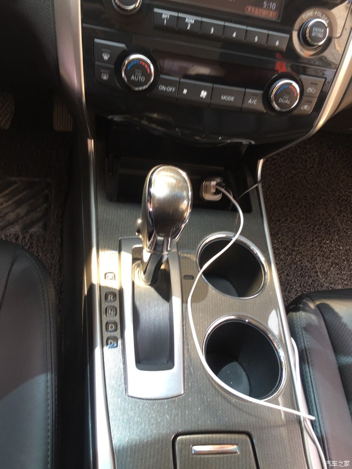 人生第一台车提车,人生提的第一辆车