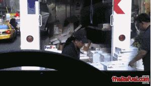 美国快递到底有多暴利,美国快递反映了美国人的什么