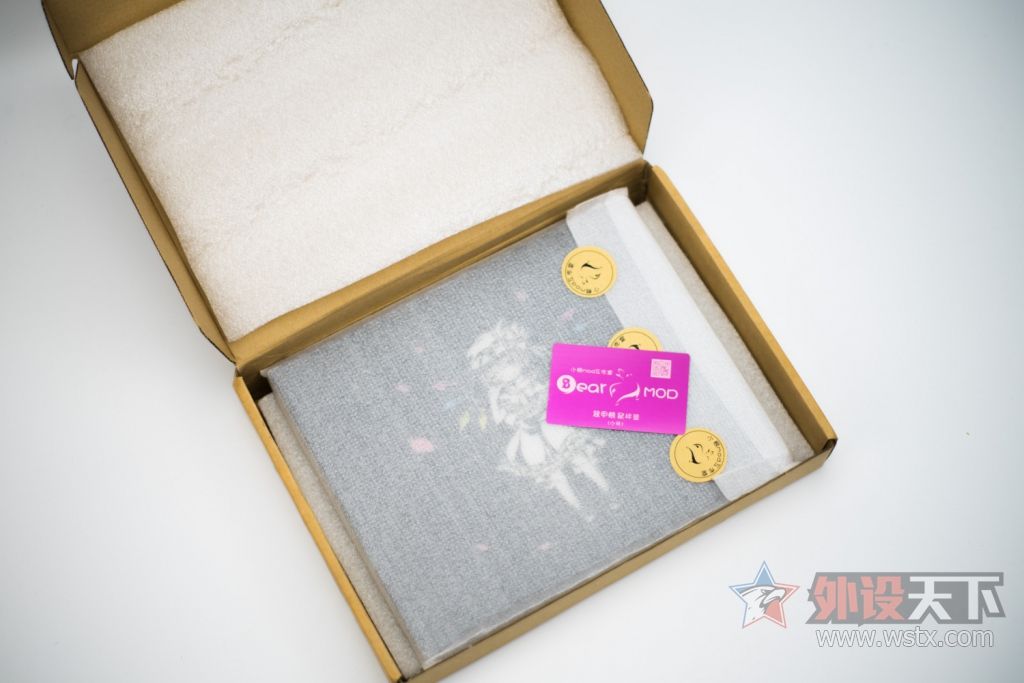 大神亲手绘制图案随心所欲——小熊MOD定制鼠标垫评测