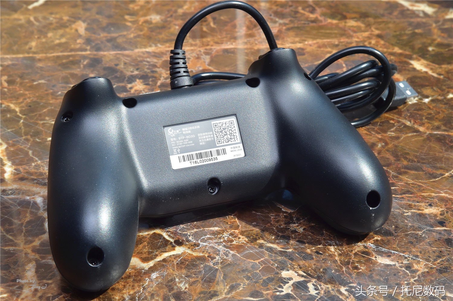 北通蝙蝠3e手柄打吃鸡体验,北通蝙蝠3s蓝牙手柄