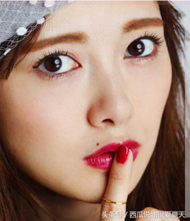 韩系猫眼妆怎么化妆,烟熏猫眼妆怎么化妆