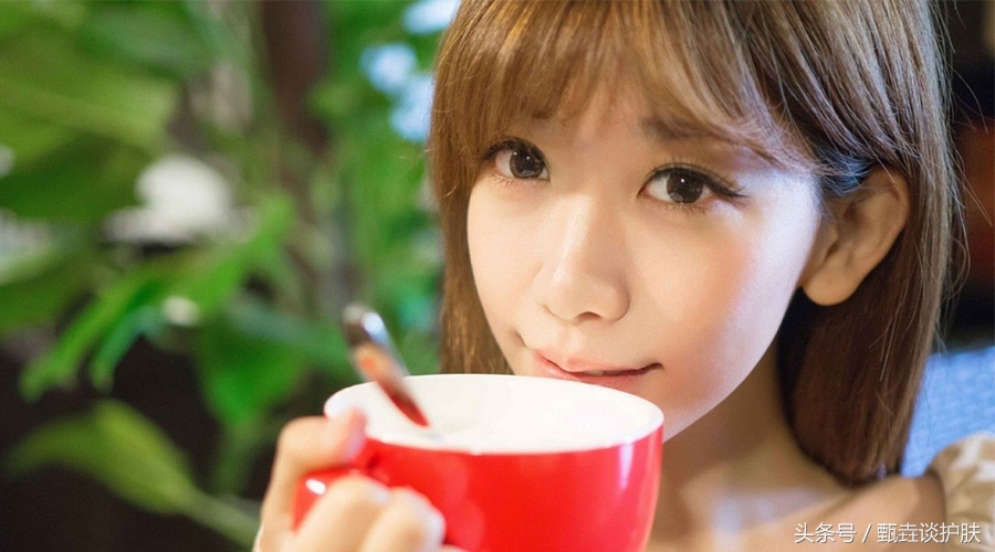 眼睛长脂肪粒怎么去除最简单方法,眼睛长脂肪粒怎么去除小窍门