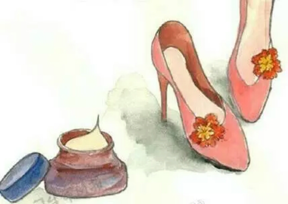 鞋子磨脚都有什么原因,鞋子磨脚后跟特别硬怎么办