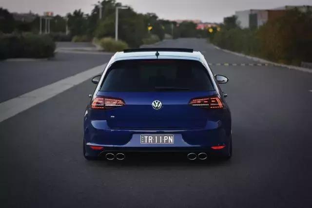 本想把EVO卖掉跳出改装坑，买了高尔夫7R后却又重新“吸毒”