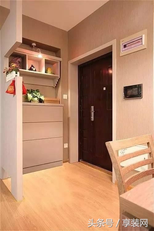 入户门和客厅窗户对着算穿堂煞吗,大门对着客厅有穿堂煞